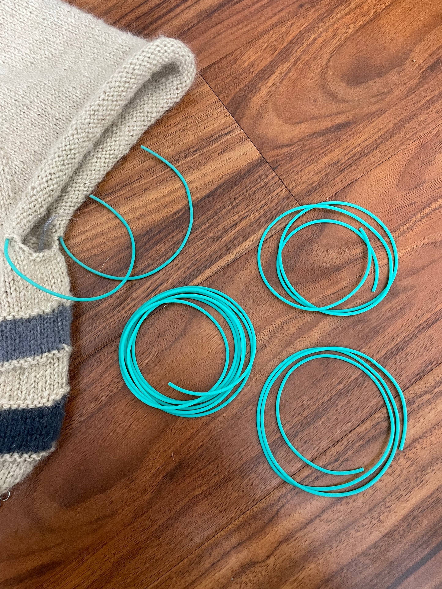 Try it on Tubing / Stitch Holder Cords - Teal