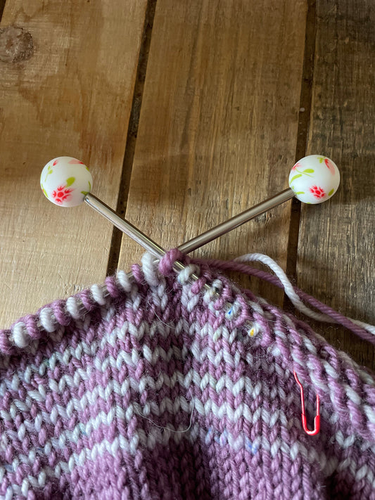 Round Red Floral Stitch Stoppers